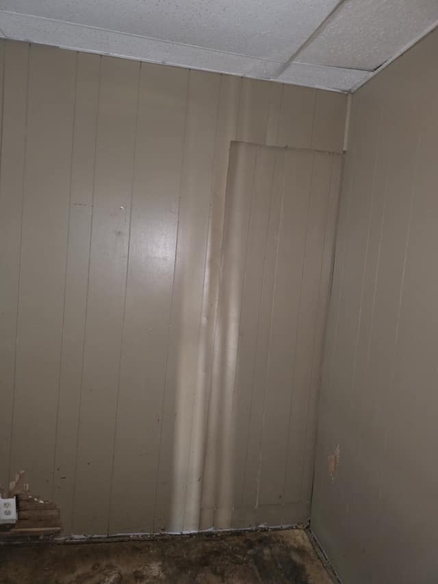 1180 E Mueller Ave, Decatur, IL: owner financed home, photo 13