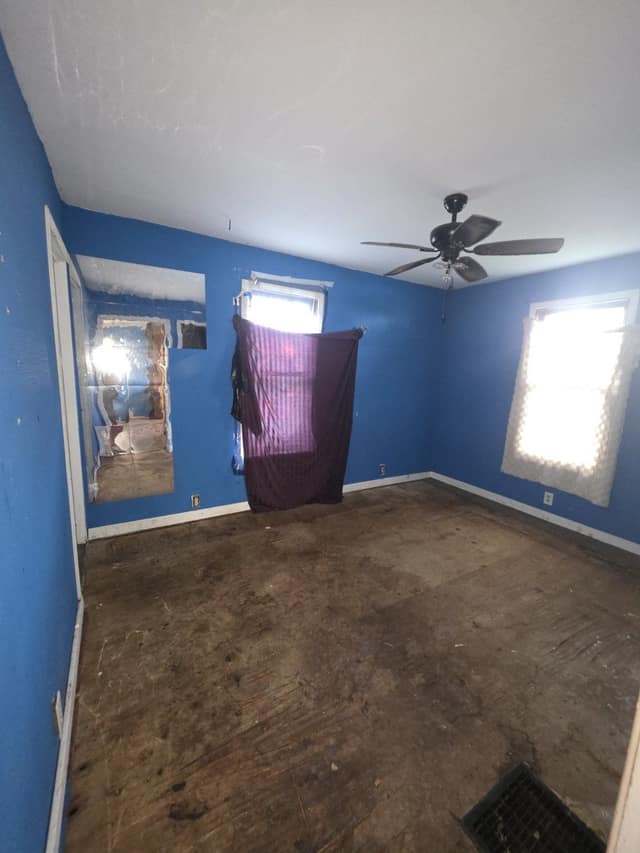 1180 E Mueller Ave, Decatur, IL: owner financed home, photo 1