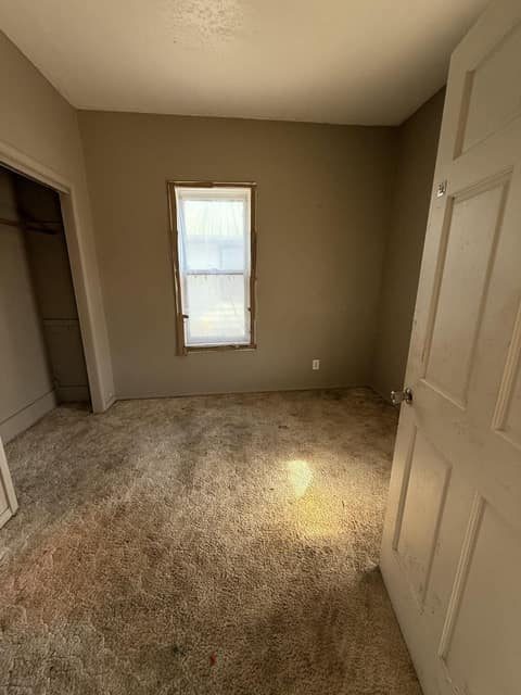 1286 East Vanderhoof St, Decatur, IL: owner financed home, photo 4
