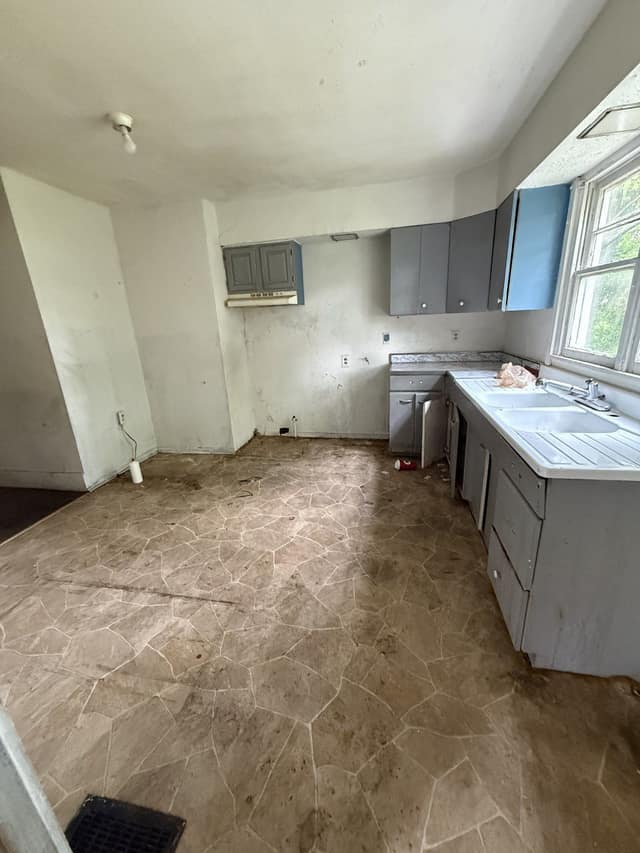 1303 E WHITMER ST, Decatur, IL: owner financed home, photo 7