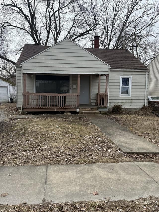 1305 E Whitmer St, Decatur, IL: owner financed home, photo 1
