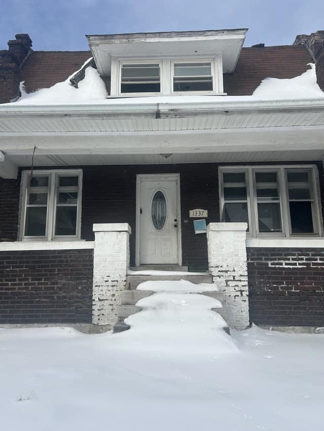 1337 Walton Ave, St. Louis, MO: owner financed home, photo 2