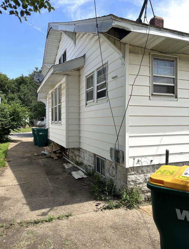 1365 E Walnut St, Decatur, IL: owner financed home, photo 26