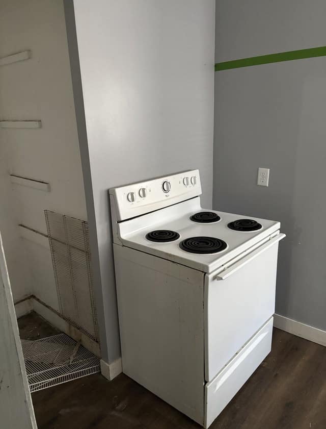 1365 E Walnut St, Decatur, IL: owner financed home, photo 6