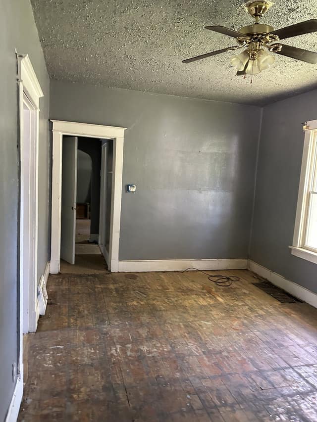 1405 N 54th St, East St. Louis, IL: owner financed home, photo 6