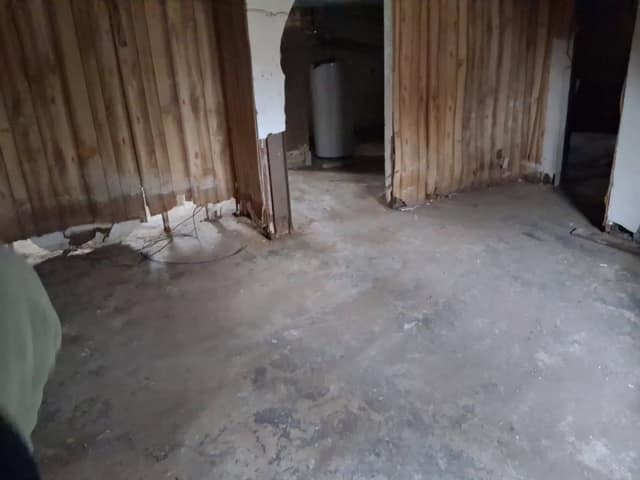 1422 N 54th St E, East St. Louis, IL: owner financed home, photo 9