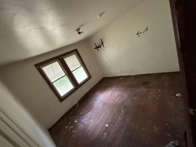 1422 N 54th St E, East St. Louis, IL: owner financed home, photo 17