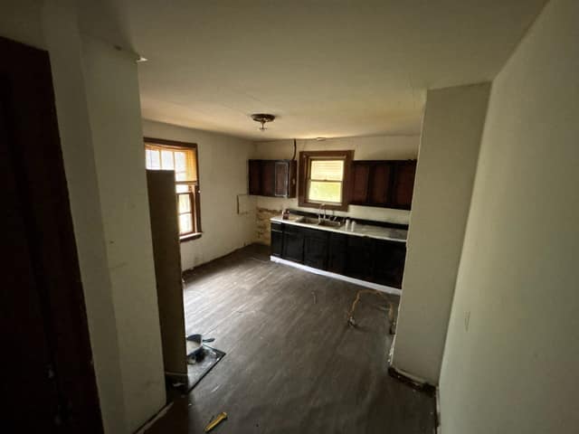 1422 N 54th St E, East St. Louis, IL: owner financed home, photo 18