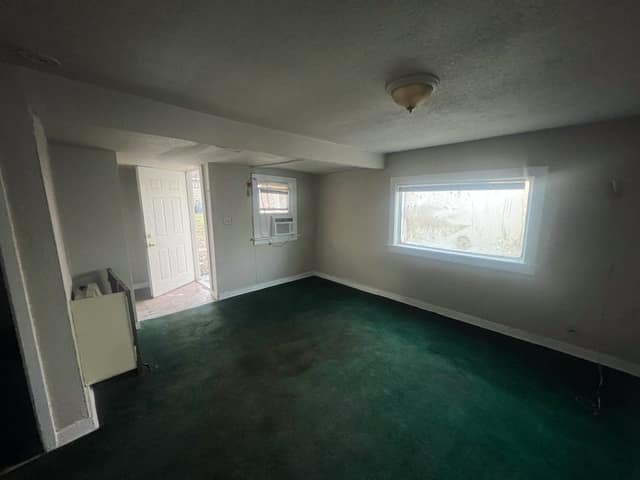 1527 E Decatur St, Decatur, IL: owner financed home, photo 2