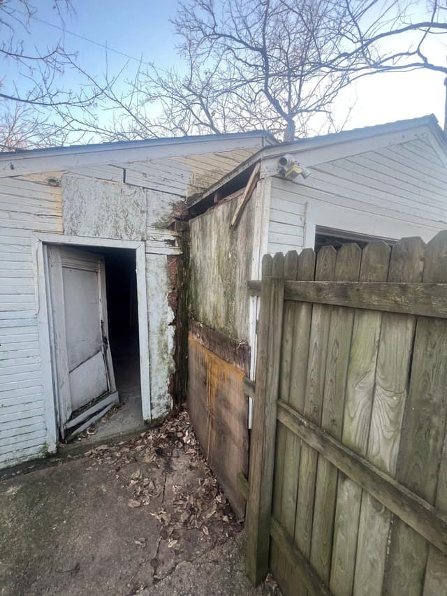 1527 E Decatur St, Decatur, IL: owner financed home, photo 17