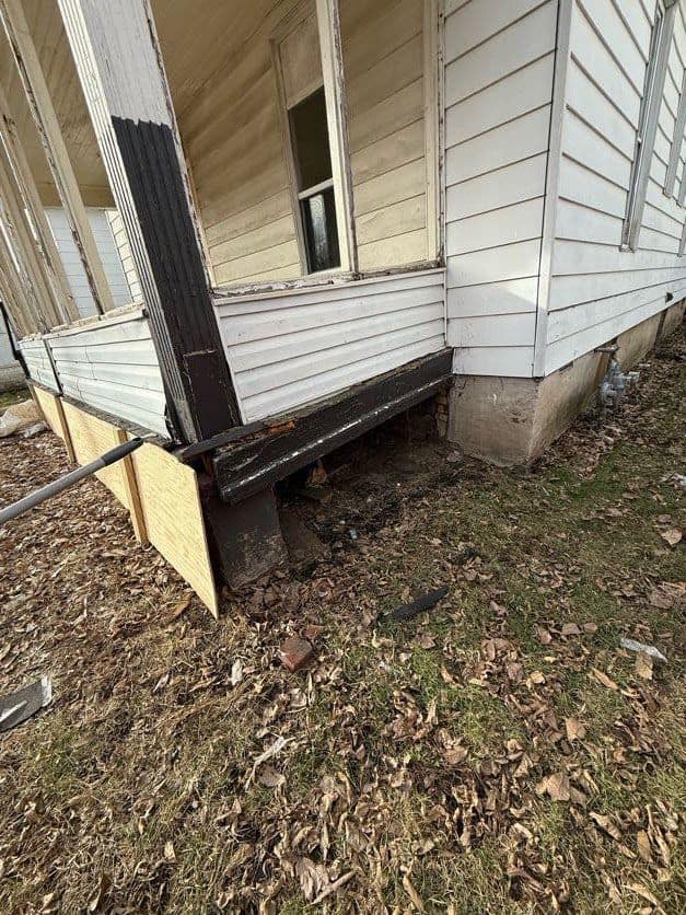 1755 Monroe St, Decatur, IL: owner financed home, photo 3