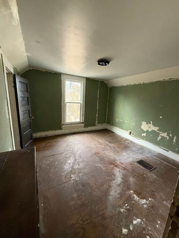1755 Monroe St, Decatur, IL: owner financed home, photo 17