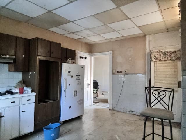 2028 E Prairie Ave, St. Louis, MO: owner financed home, photo 18