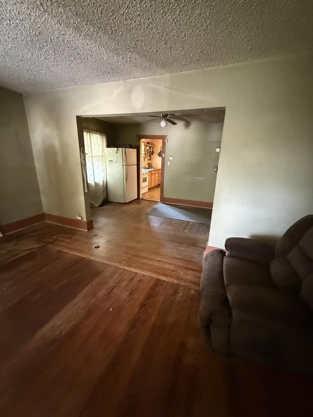 2081 N College St, Decatur, IL: owner financed home, photo 7