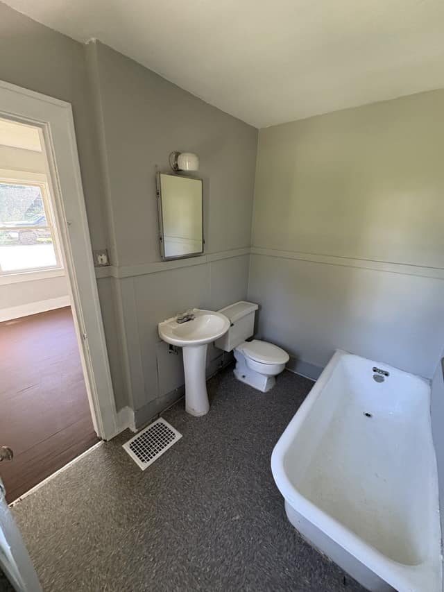 238 W Peoria, Decatur, IL: owner financed home, photo 17