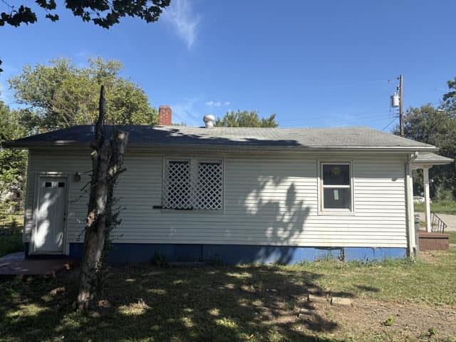 238 W Peoria, Decatur, IL: owner financed home, photo 22
