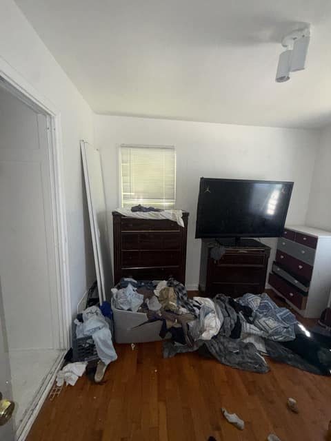 2625 Seneca St, Flint, MI: owner financed home, photo 10
