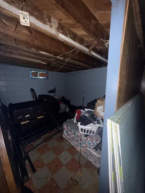 2625 Seneca St, Flint, MI: owner financed home, photo 22