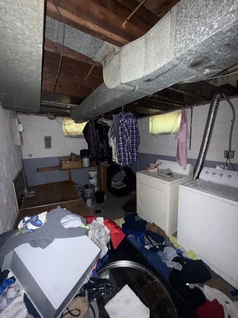 2625 Seneca St, Flint, MI: owner financed home, photo 27