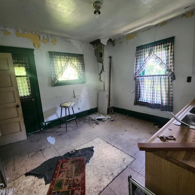 2847 E 98th St, Cleveland, OH: owner financed home, photo 20