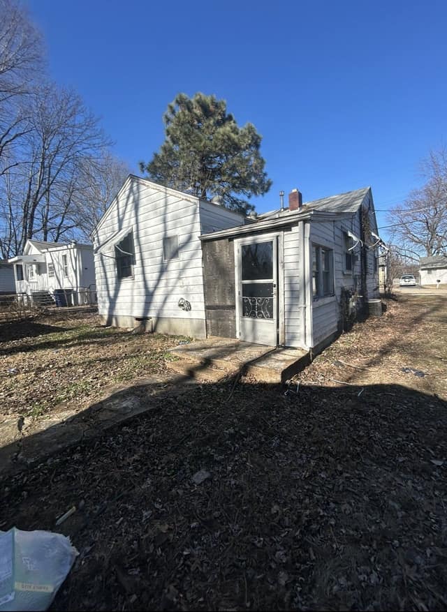 32 Connoly Dr, St. Louis, MO: owner financed home, photo 1