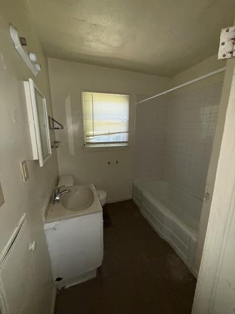 3501 Milbourne Avenue, Flint, MI: owner financed home, photo 5