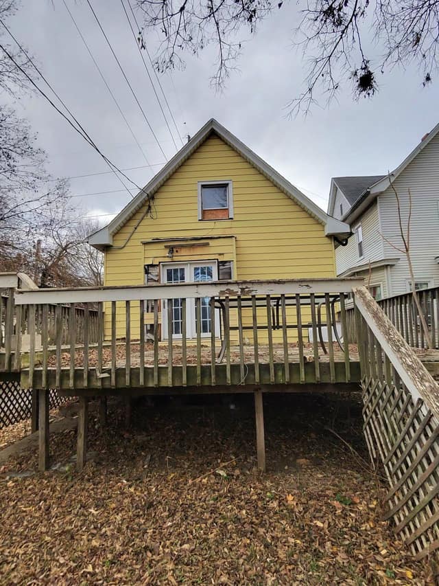 406 Morton St, Peoria, IL: owner financed home, photo 1