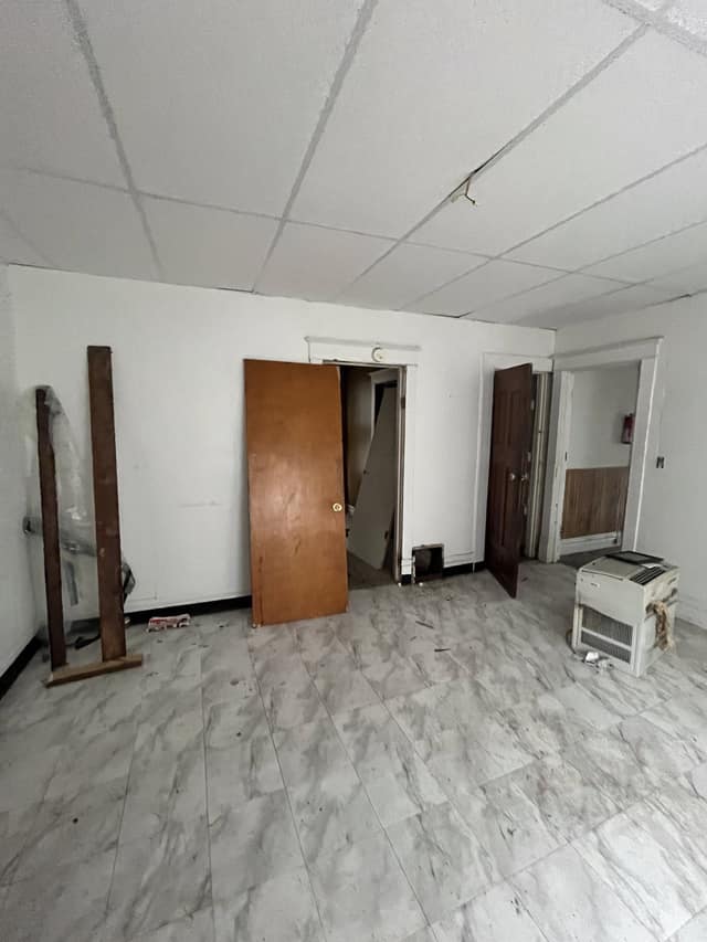 406 Morton St, Peoria, IL: owner financed home, photo 2