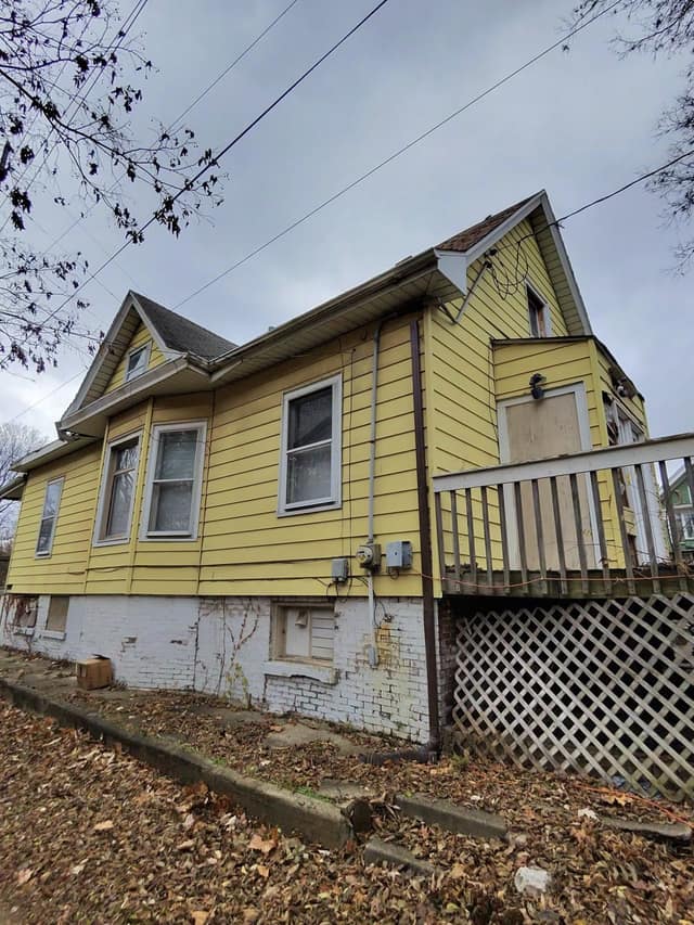 406 Morton St, Peoria, IL: owner financed home, photo 24