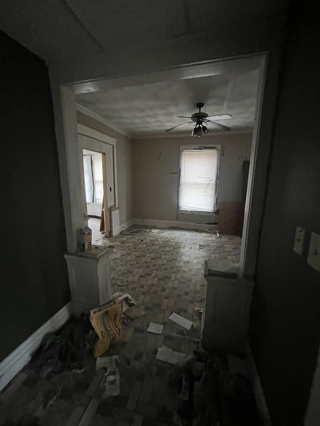 406 Morton St, Peoria, IL: owner financed home, photo 13