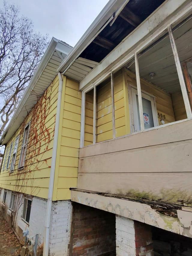 406 Morton St, Peoria, IL: owner financed home, photo 26