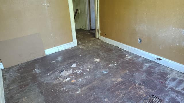 5257 Alcott Ave, St. Louis, MO: owner financed home, photo 2
