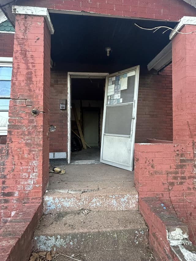 5403 Helen Ave, St. Louis, MO: owner financed home, photo 17