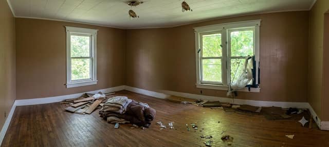 541 N 27th St, East St. Louis, IL: owner financed home, photo 4