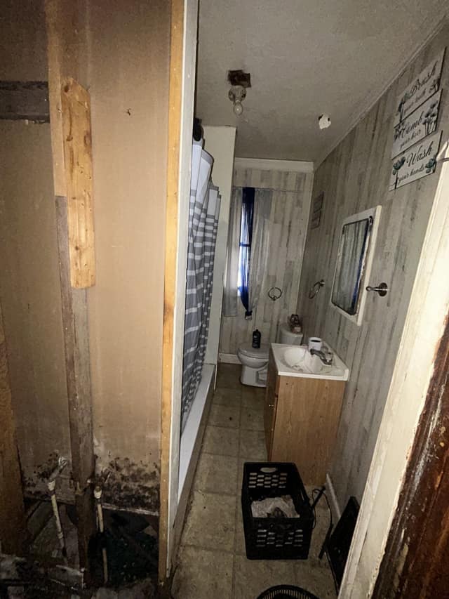 5617 Warren Ave, East St. Louis, IL: owner financed home, photo 9