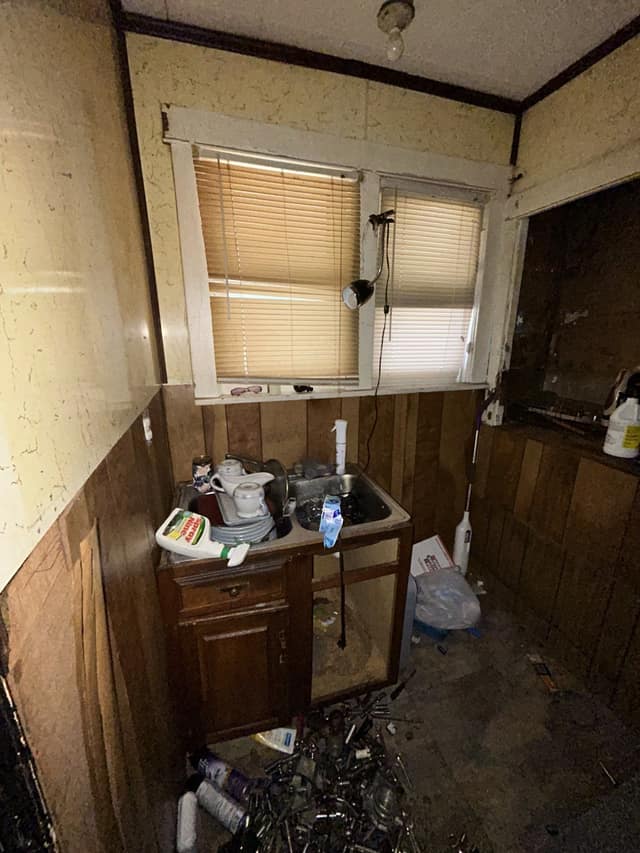 5617 Warren Ave, East St. Louis, IL: owner financed home, photo 17