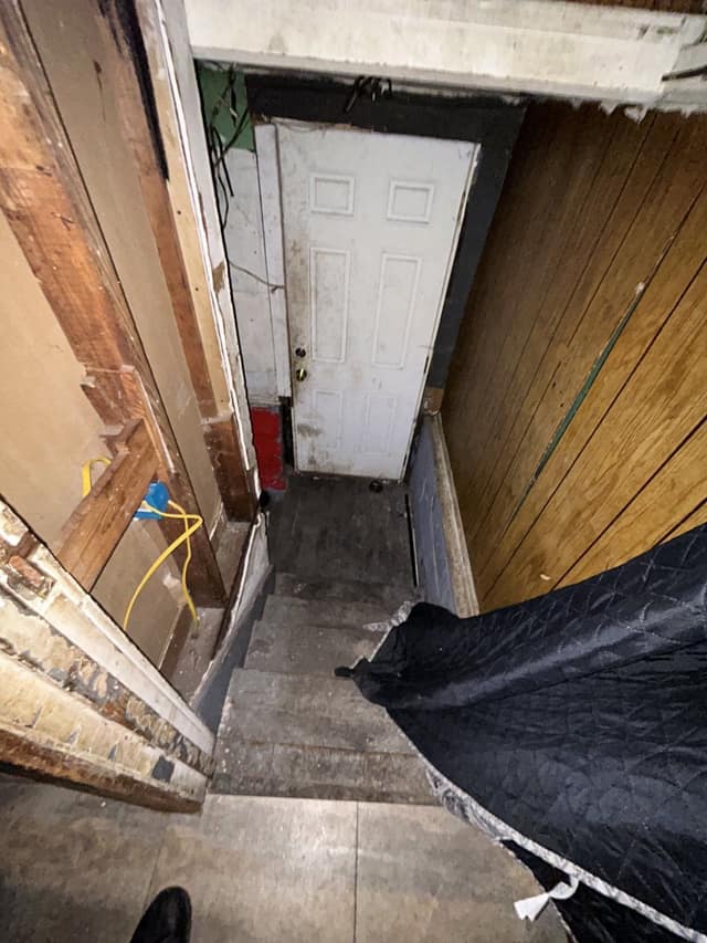 5617 Warren Ave, East St. Louis, IL: owner financed home, photo 18
