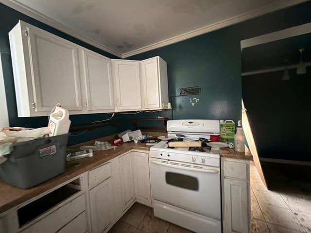 805 S Hickory St, Centralia, IL: owner financed home, photo 5