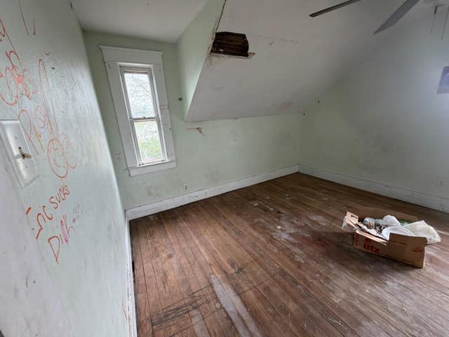 805 S Hickory St, Centralia, IL: owner financed home, photo 16