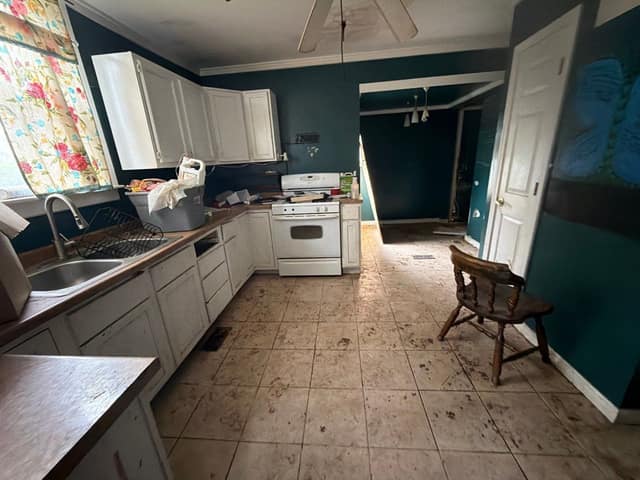 805 S Hickory St, Centralia, IL: owner financed home, photo 22