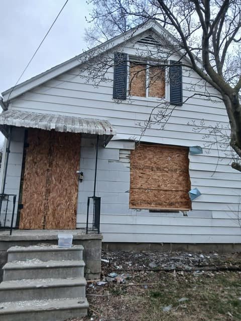 912 Waldman Ave, Flint, MI: owner financed home, photo 1