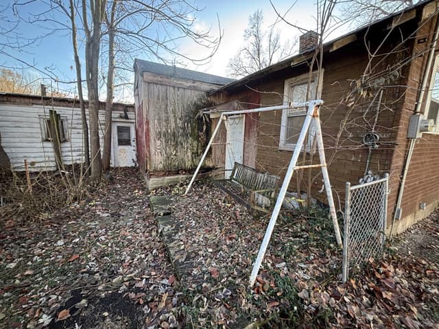 924 N Edmond St, Springfield, IL: owner financed home, photo 11