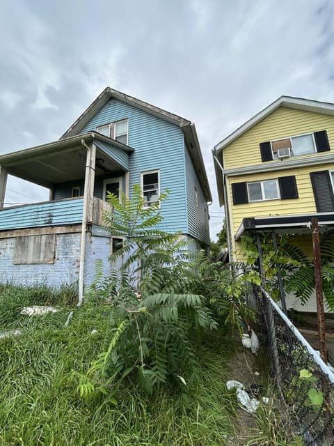 951 High St, Duquesne, PA: owner financed home, photo 1