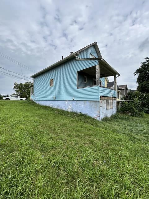 951 High St, Duquesne, PA: owner financed home, photo 29