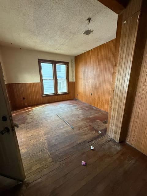 989 W Packard Ave, Decatur, IL: owner financed home, photo 4