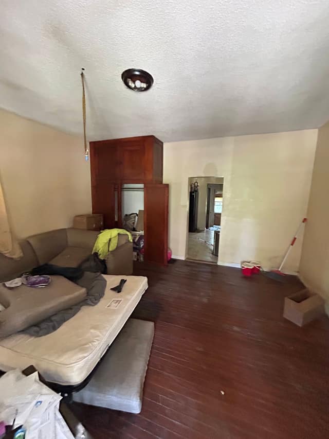 718 South Church Street, Belleville, IL: owner financed home, photo 7
