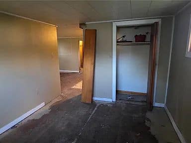 304 Gilbert St, Rossville, IL: owner financed home, photo 3