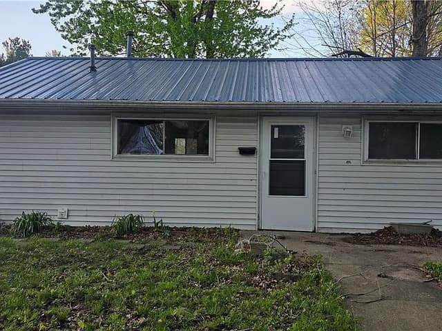 304 Gilbert St, Rossville, IL: owner financed home, photo 9
