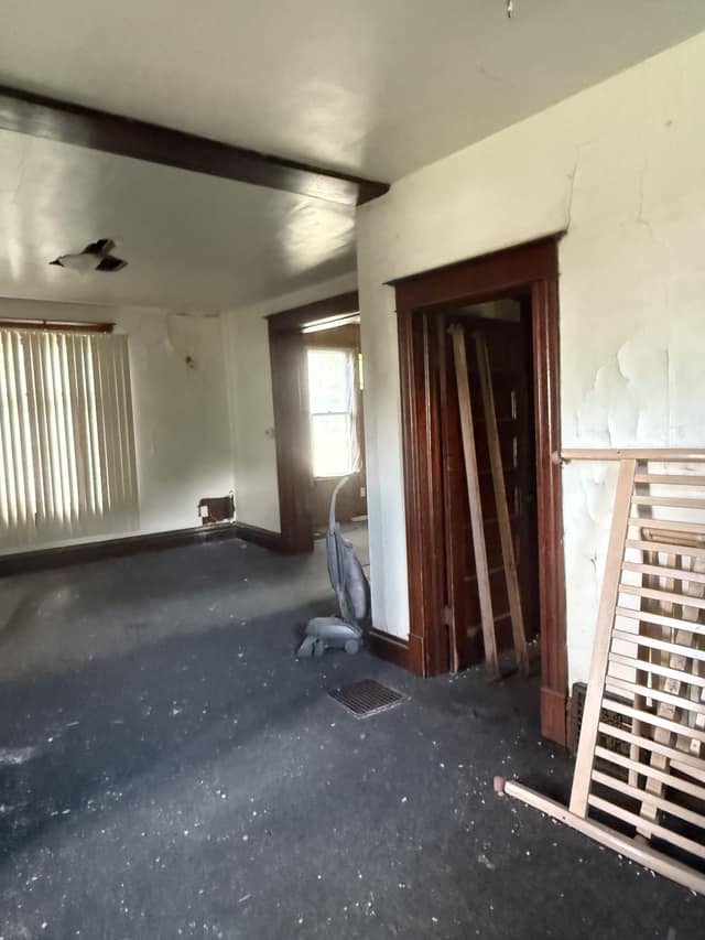 105 N Illinois St, Decatur, IL: owner financed home, photo 27