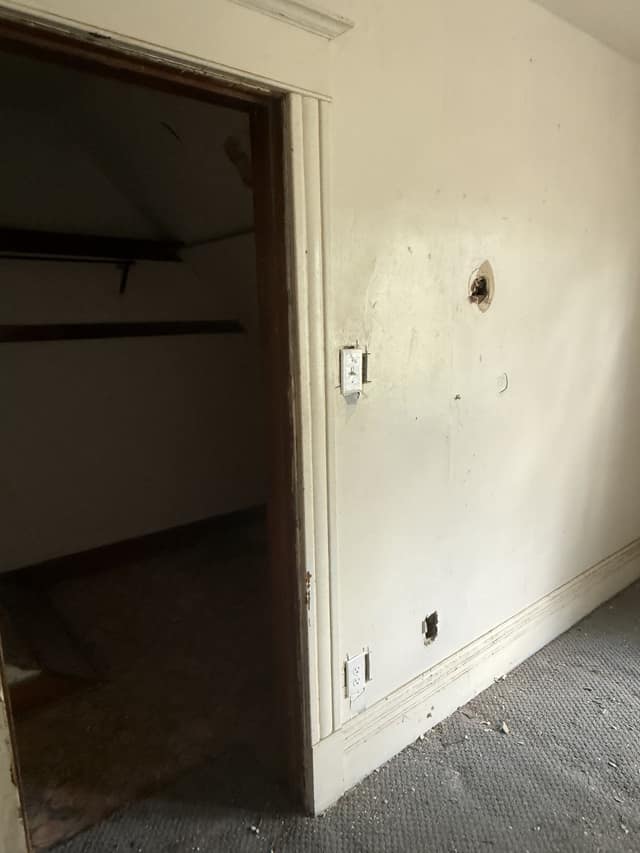 105 N Illinois St, Decatur, IL: owner financed home, photo 55